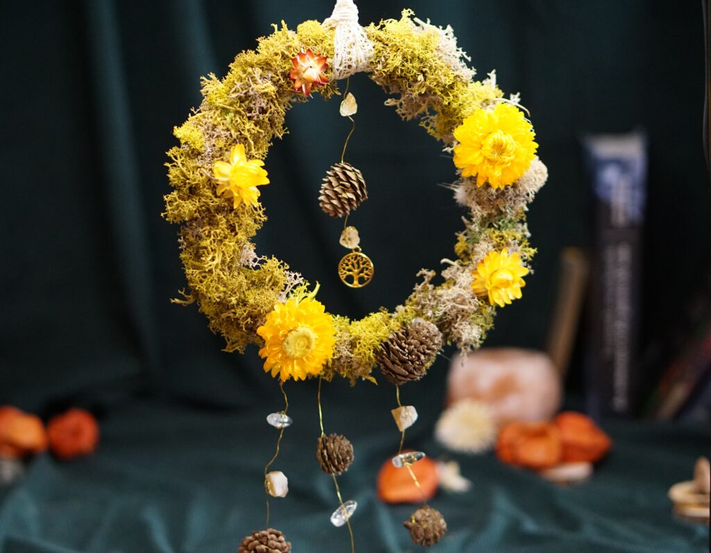 Couronne fleurs séchées végétaux stabilisés