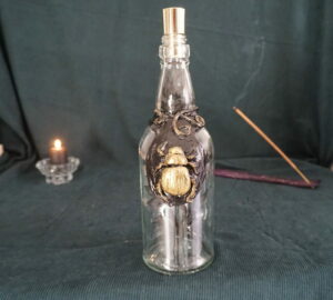 Bougeoir fleuri scarabée